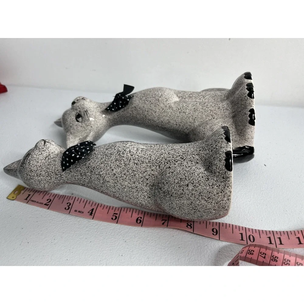 Vtg Pair Of‎ Ceramic Speckled Siamese Cat W/ Bows Statue Figure Set Of 2